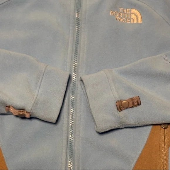 The North Face women’s XS Light Blue and Tan Jacket - Picture 3 of 15